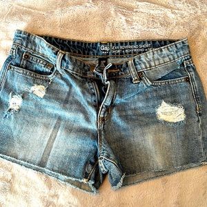 Gap Sexy Boyfriend Distressed Cutoff Shorts Size 4/27